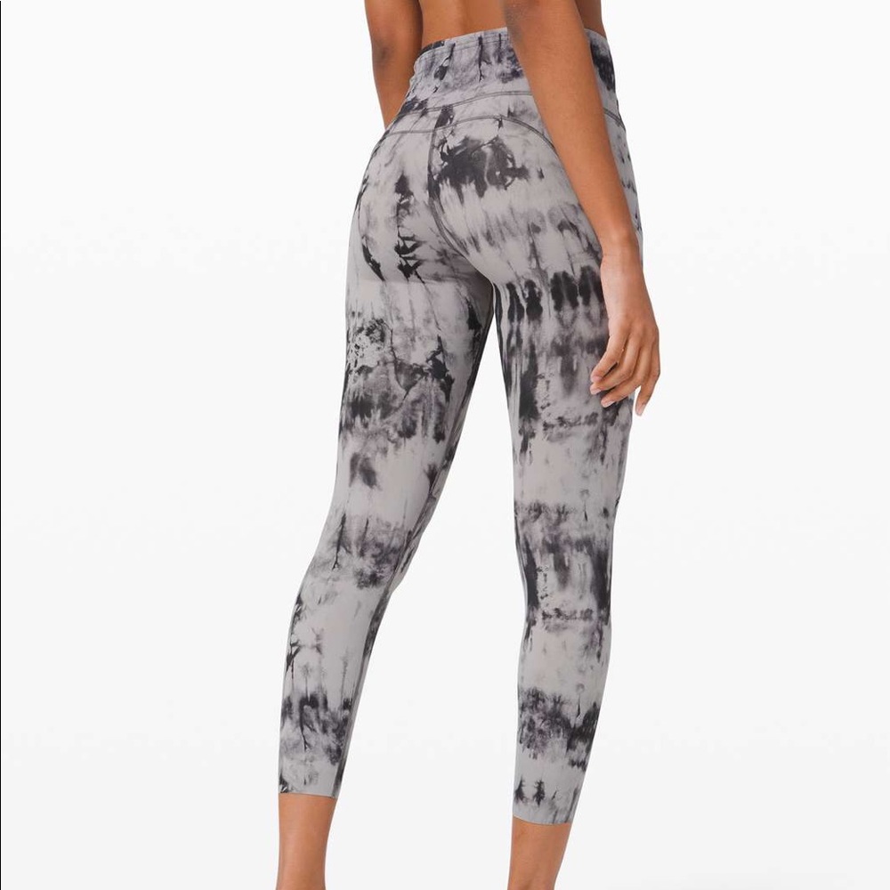 Lululemon Fast and Free Tight II 25" *Game Day - Picture 3 of 12
